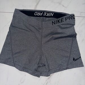 Nike pro shorts medium grey heather